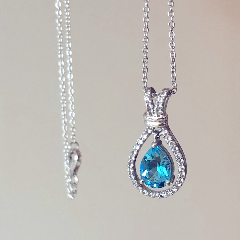 Aqua Crystal Silver Pendant Necklace